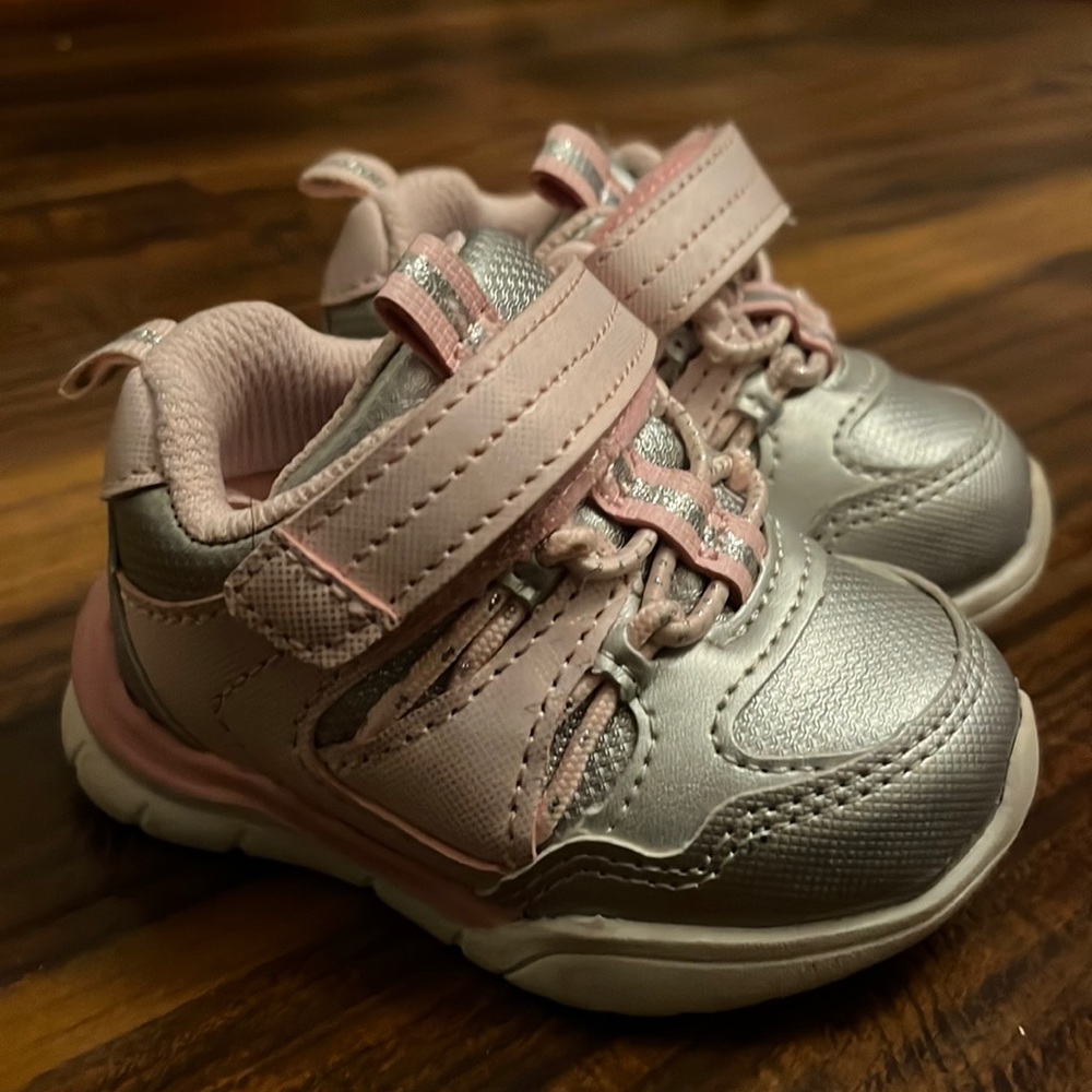 Brand new infant shoes, size 2